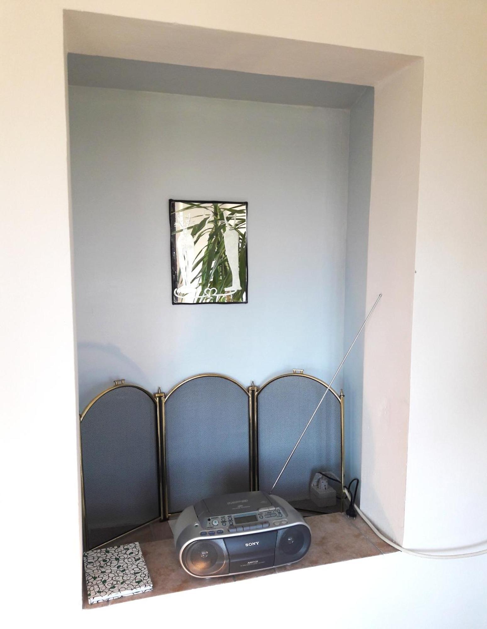 Loggia Motovun Apartment Bagian luar foto